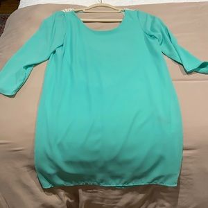 Karlie backless shift dress